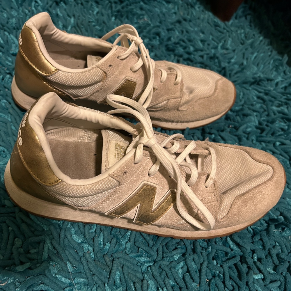 Women’s New Balance Shoes